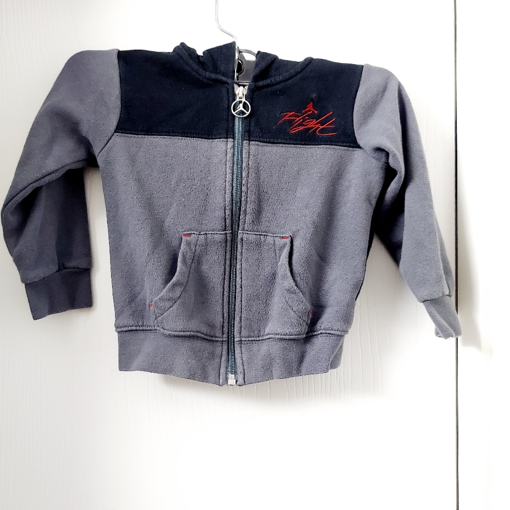 Nike hoodie for toddlers